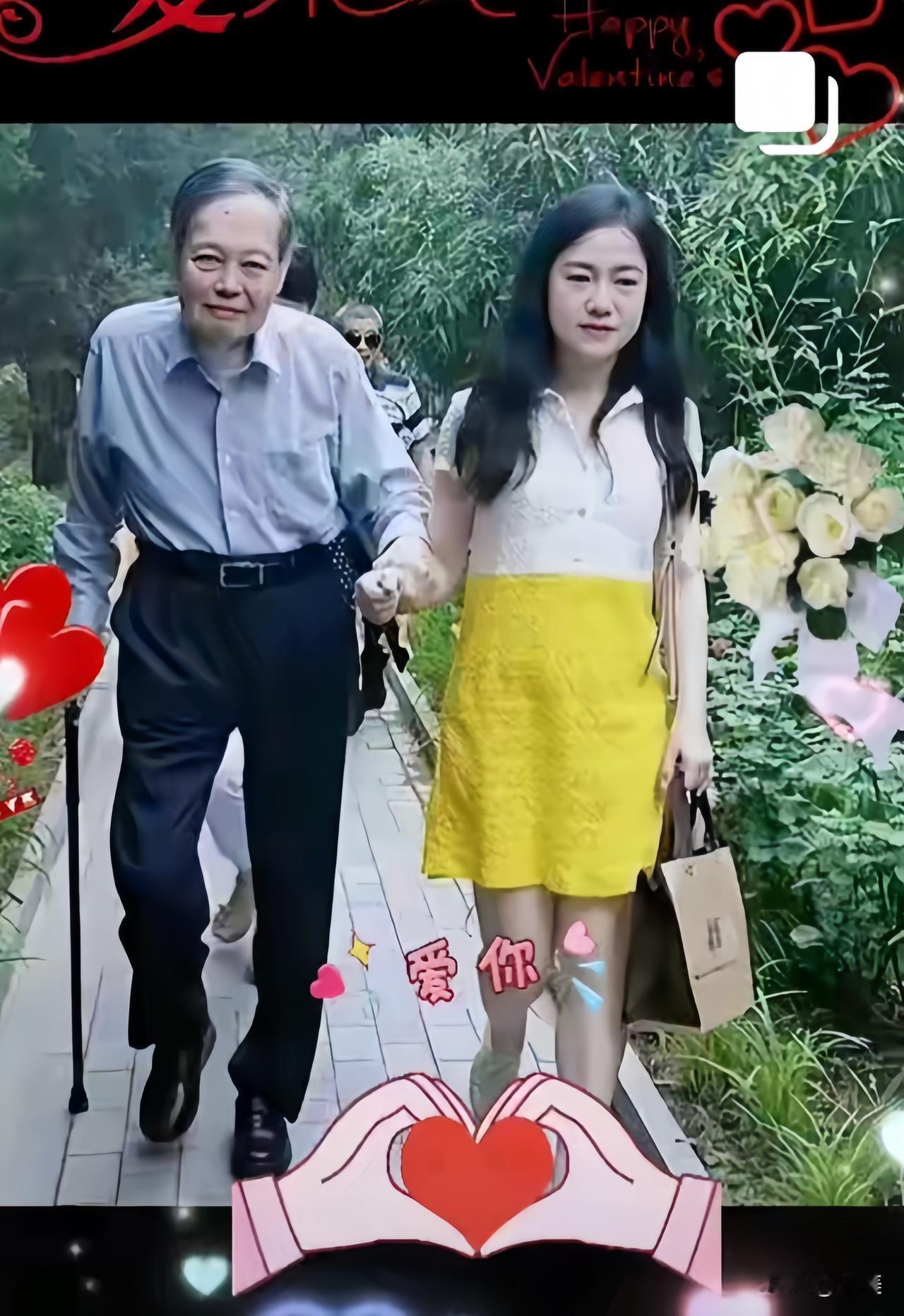 告别不是终点！

翁帆穿素黑逛画展，用两人的爱好怀念杨振宁
。
杨振宁离世后第4