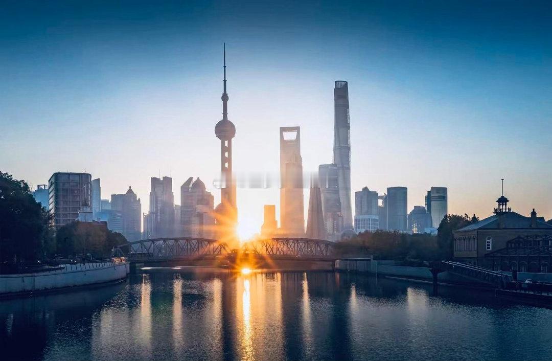 早安✔𝟱𝟮𝟬隔夜美股三大指数全线回落，纳指跌0.84%，半导体/AI硬件领
