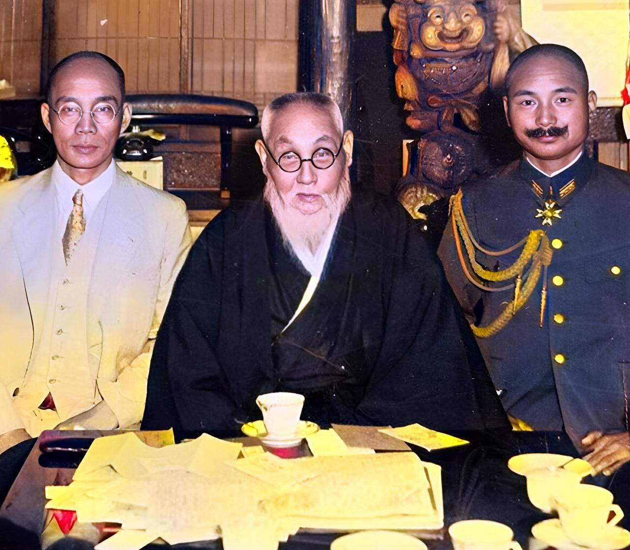 什么叫两用事项？看了一下解释，就是可用于民用事项与军用事项的商品技术和服务。现在