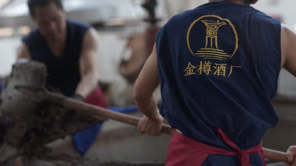 那么多的白酒类型，为什么只有酱酒能独登高端宴席？

一直以来，在我国的白酒品类里