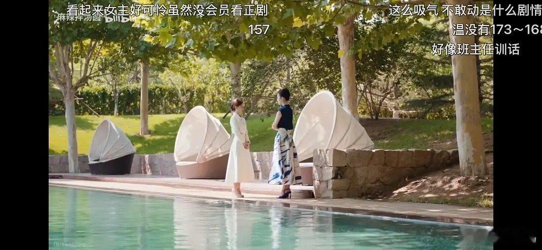 赵露思的身高是不到160吗，感觉剧中好多这种身高差[思考] ​​​