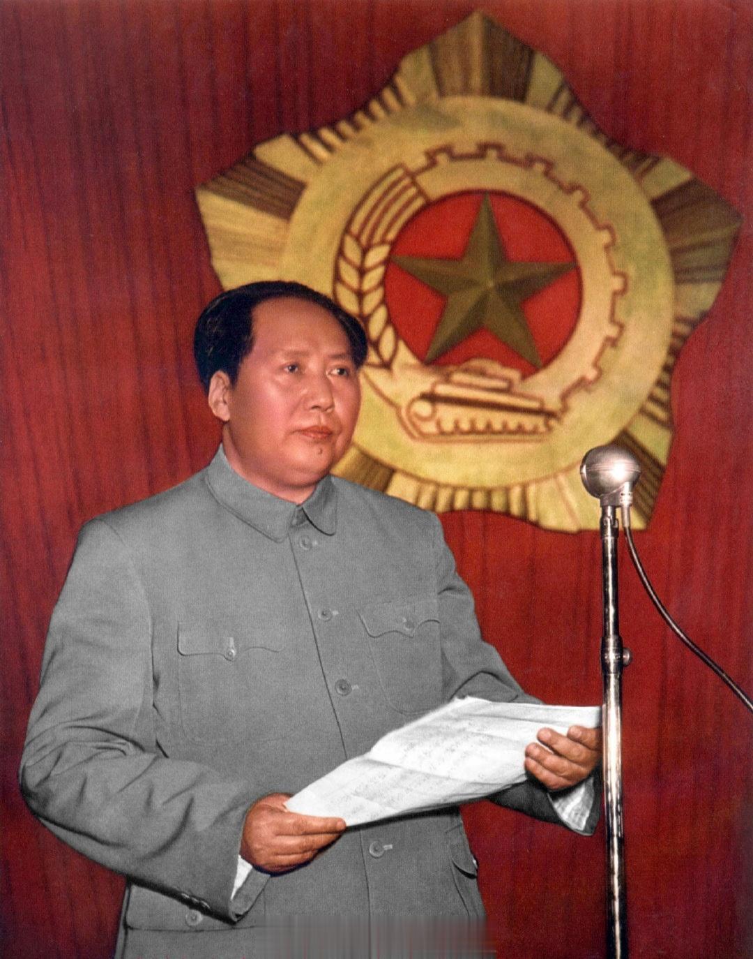 普京对毛主席的4个评价！个个精准。​第一：在智慧方面是无与伦比的。他不仅是一位出