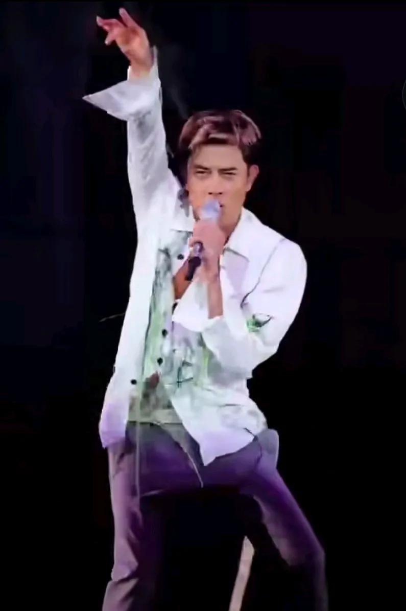 香港四大天王各有特色，都有自己的独门绝技，才能一直红到现在，屹立不倒，四大天王中