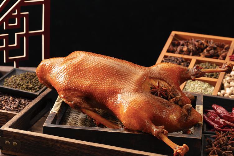 丰都高家镇这些老手艺你晓得不？一口酱油一只鸭，藤编里的旧时光
在丰都高家镇，那些