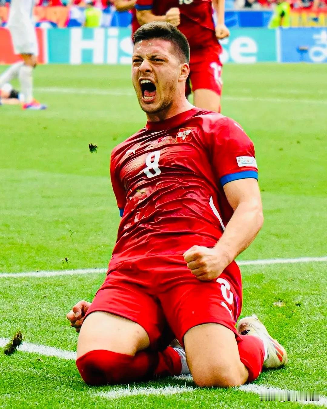 本届欧洲杯小组赛赛程过半，德国和西班牙提前晋级16强，其他22支球队依然有机会，