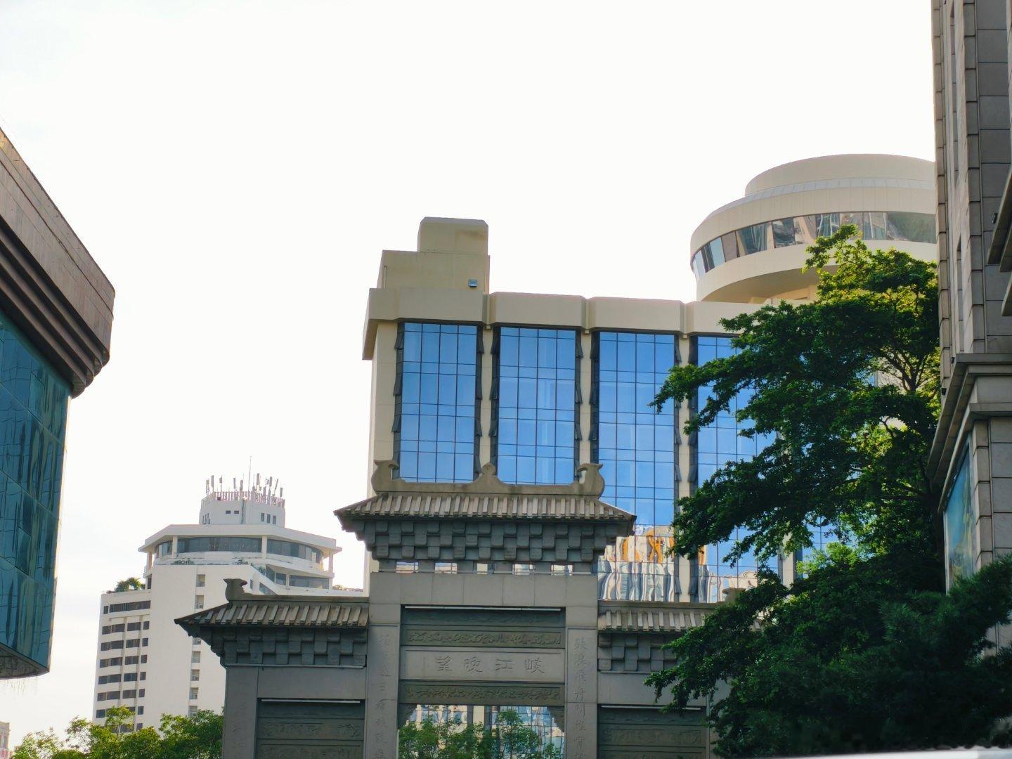 中山商业城建观察录 老中青同框