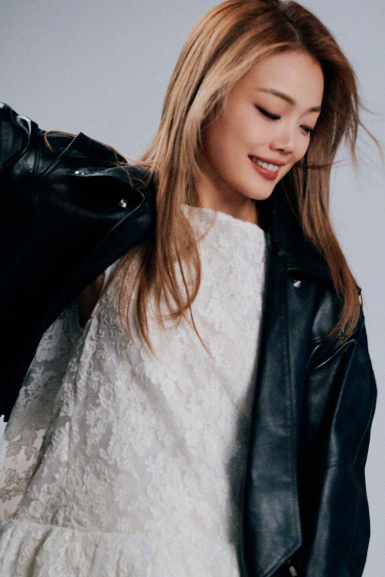 容祖儿剧透还能按颜色分类 等到音你而来 新音综啦！和祖儿一起用colorwalk