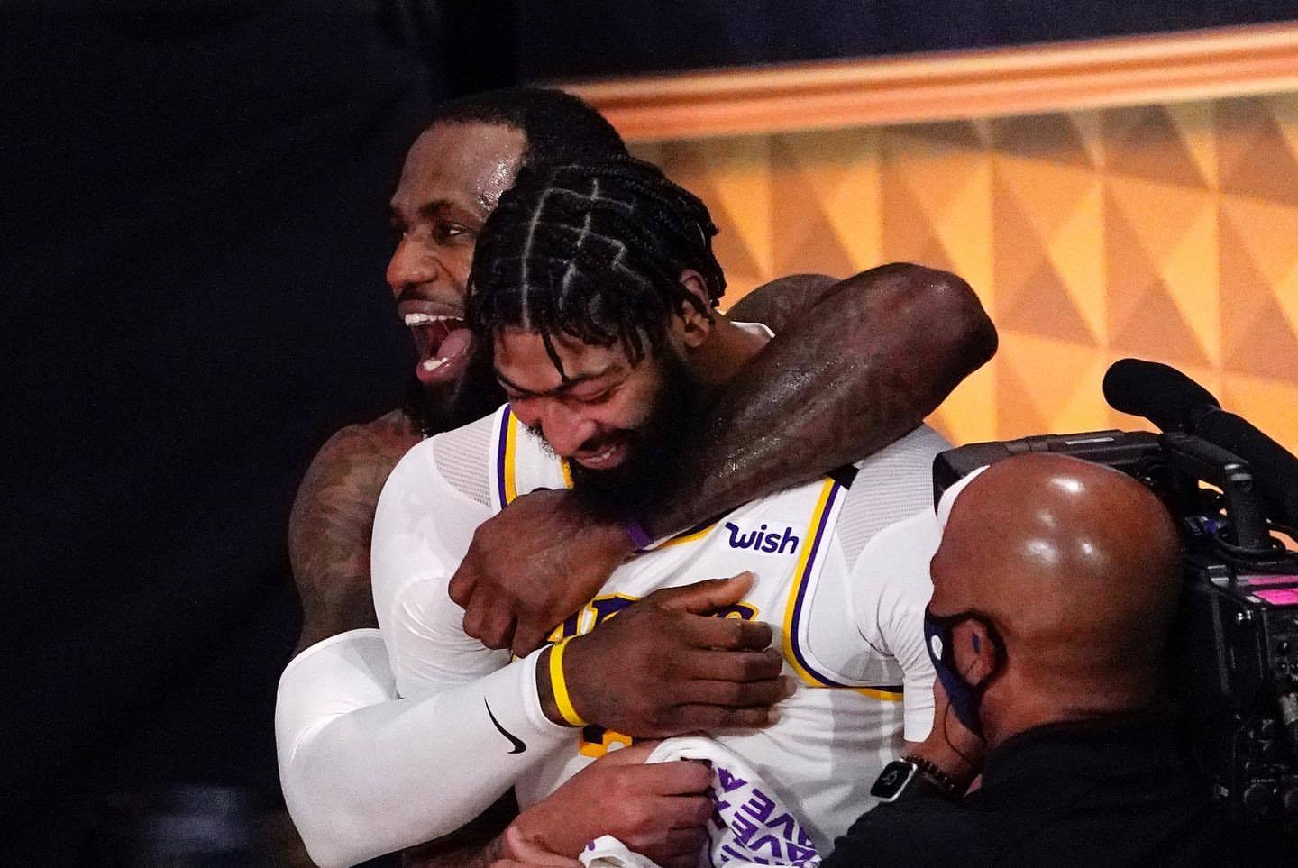 “不是物是人非 是有些人离开了你的生活轨迹”詹姆斯安东尼戴维斯