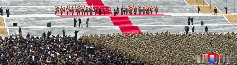 将军总结这一年朝鲜的重要成就之一是协助解放库尔斯克地区，凸显了朝鲜在国际舞台上的