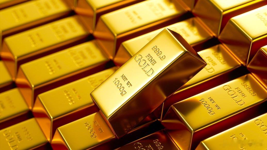 【金价跌了还能翻盘吗】回顾今年金价走势，年初金价冲顶的动力来自市场对美联储202
