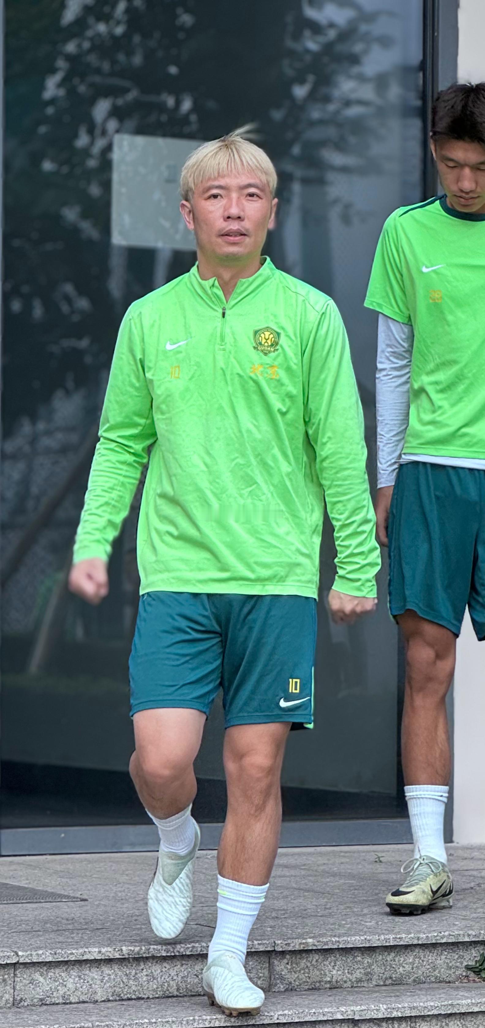 北京国安北京国安 ㊗️ 张稀哲生日快乐🎂🎂 