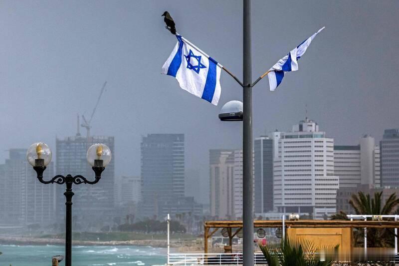 打脸内塔尼亚胡！真主党再向以色列发射导弹海外新鲜事美以伊冲突 以色列军方10日证