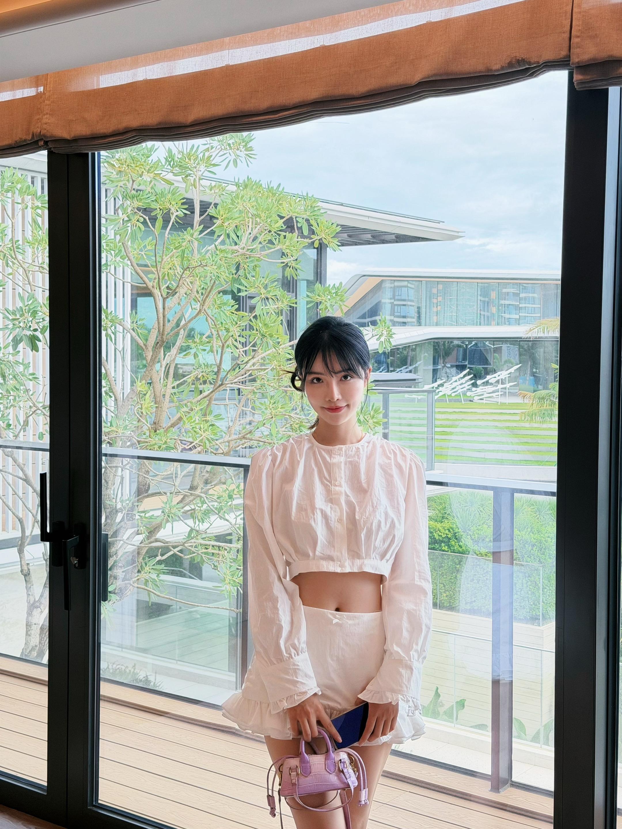 好女人得到名声，坏女人得到一切 翻烂相册 也要用“许妍”的bgm