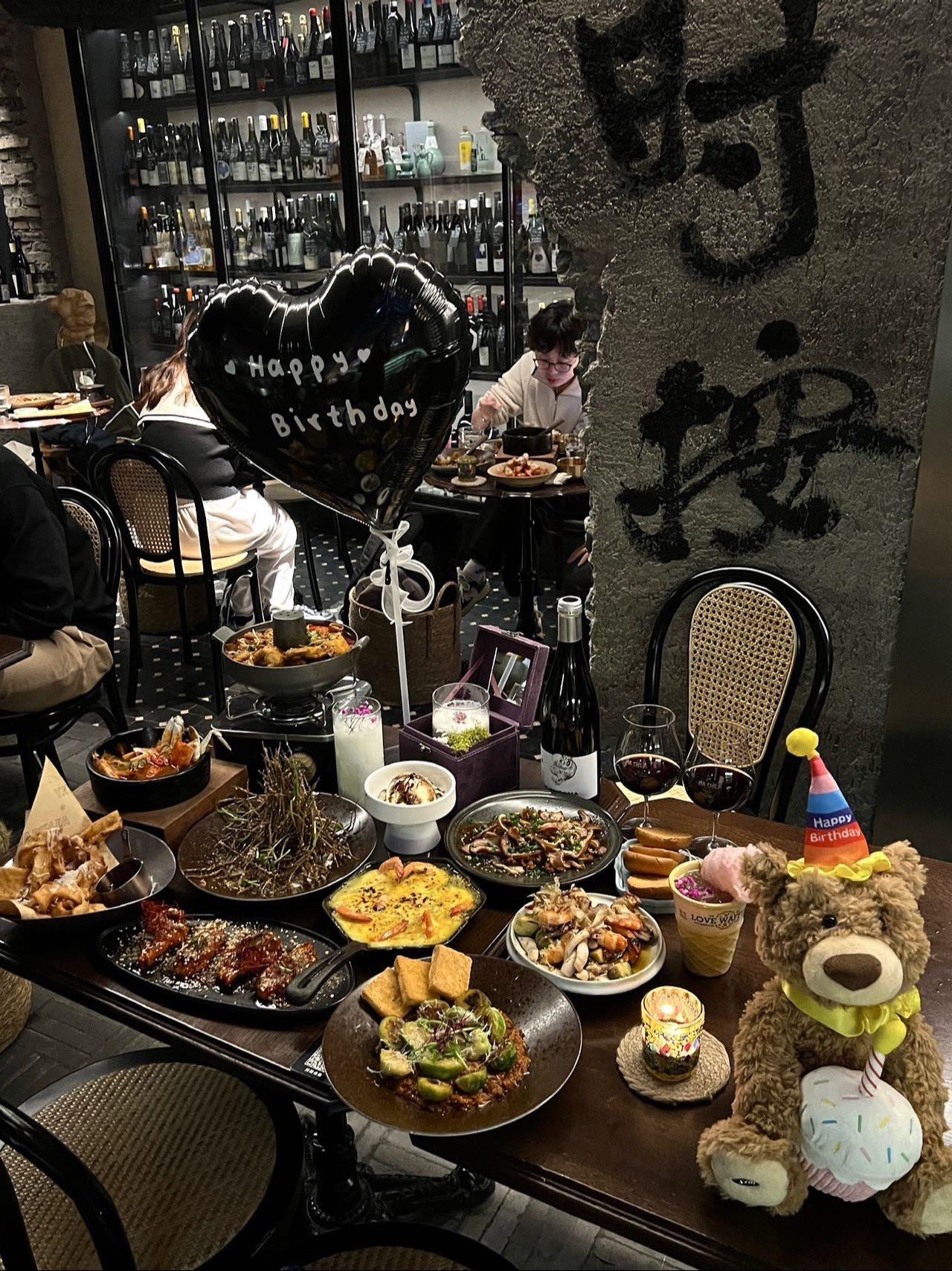 🇰🇷不在首尔！！上海氛围感漂亮韩食小。美食