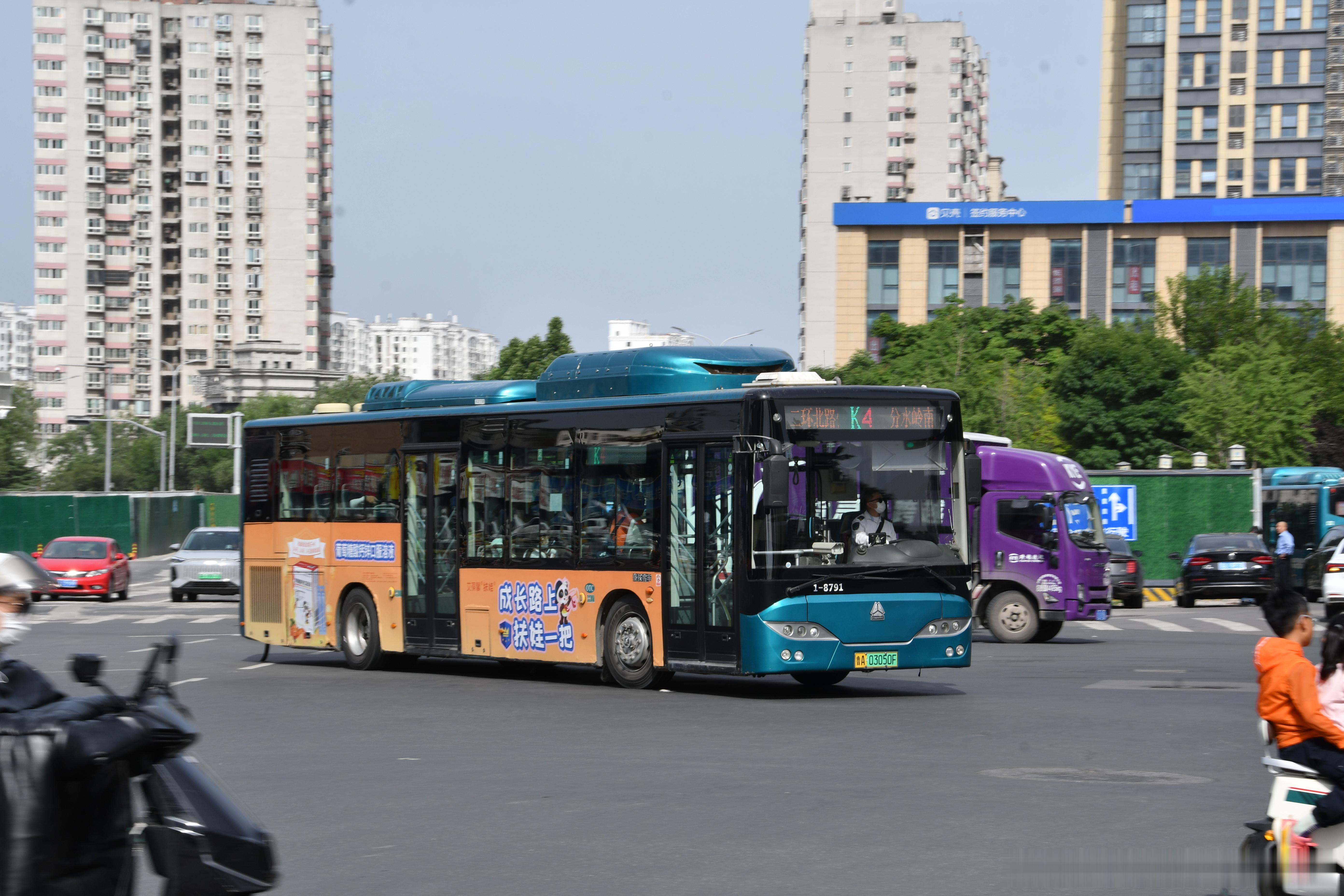 今日杂图3，天桥南（1/2）k4 k33 49 50 58 568 778等 