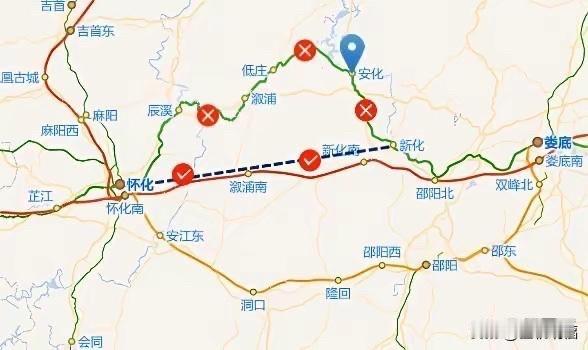 沪昆铁路湘黔段娄底至怀化区间的线路呈明显的“大弯”走向，不少人疑惑这条国家主干铁