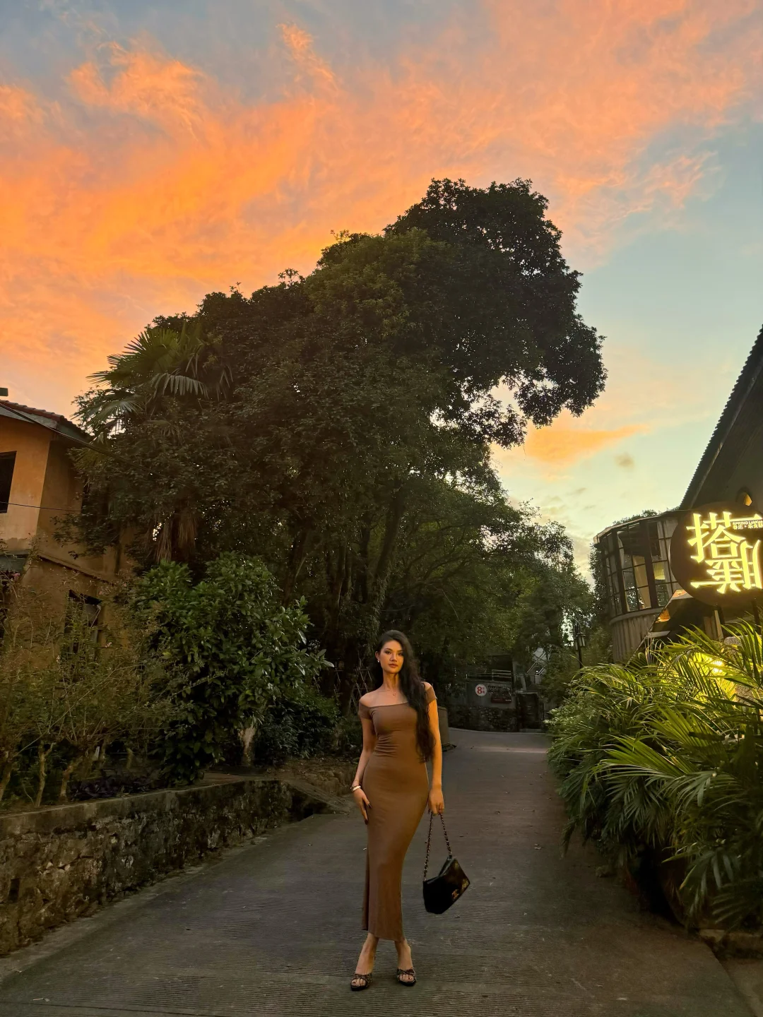 穿上裙子比穿健身服更好看～