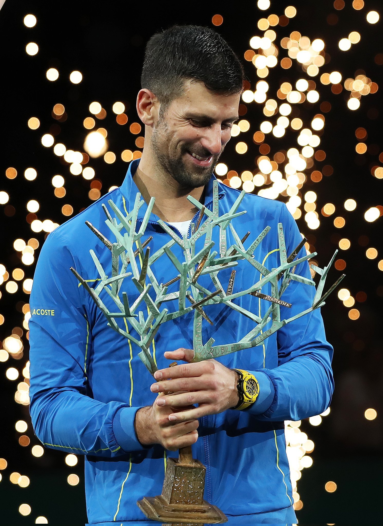 #德约科维奇退出巴黎大师赛# 算上今年，德约科维奇只有3个赛季，无法获得大师赛冠