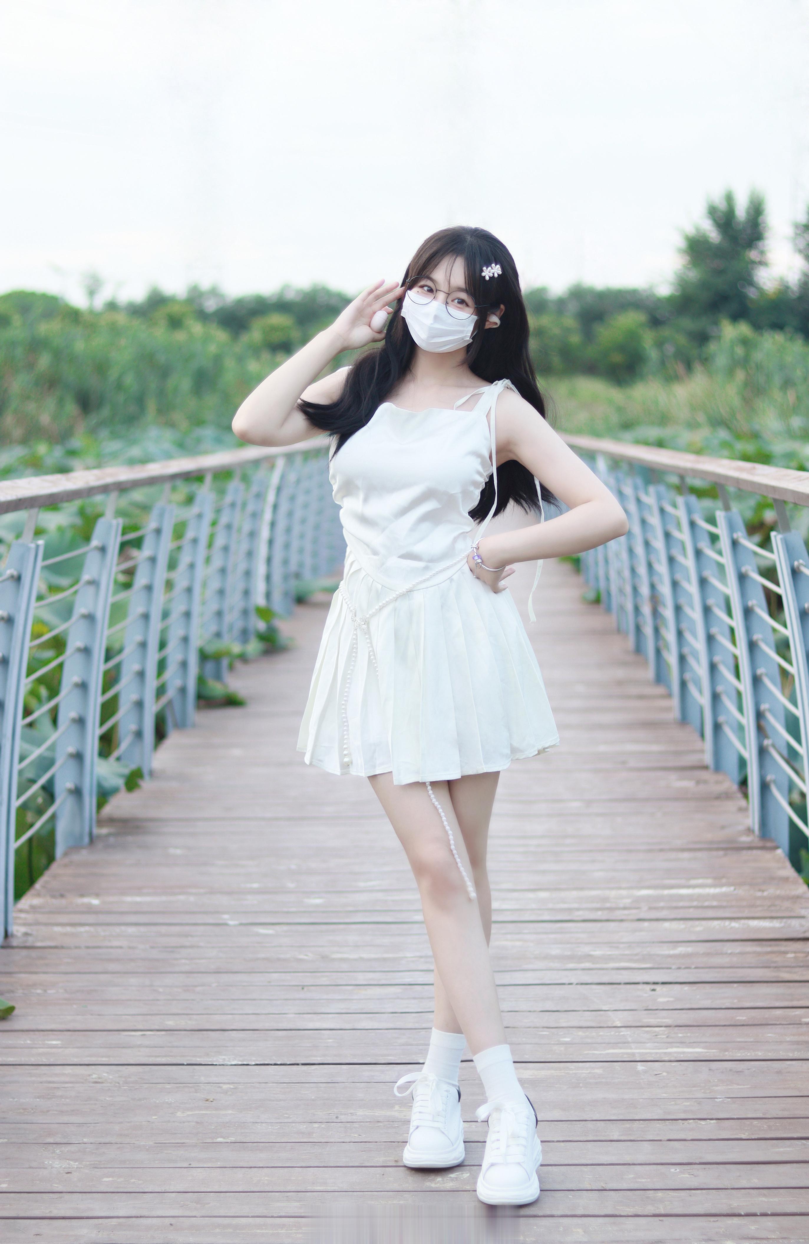 这套我称之为清纯小白花穿搭🕊️ ​​​