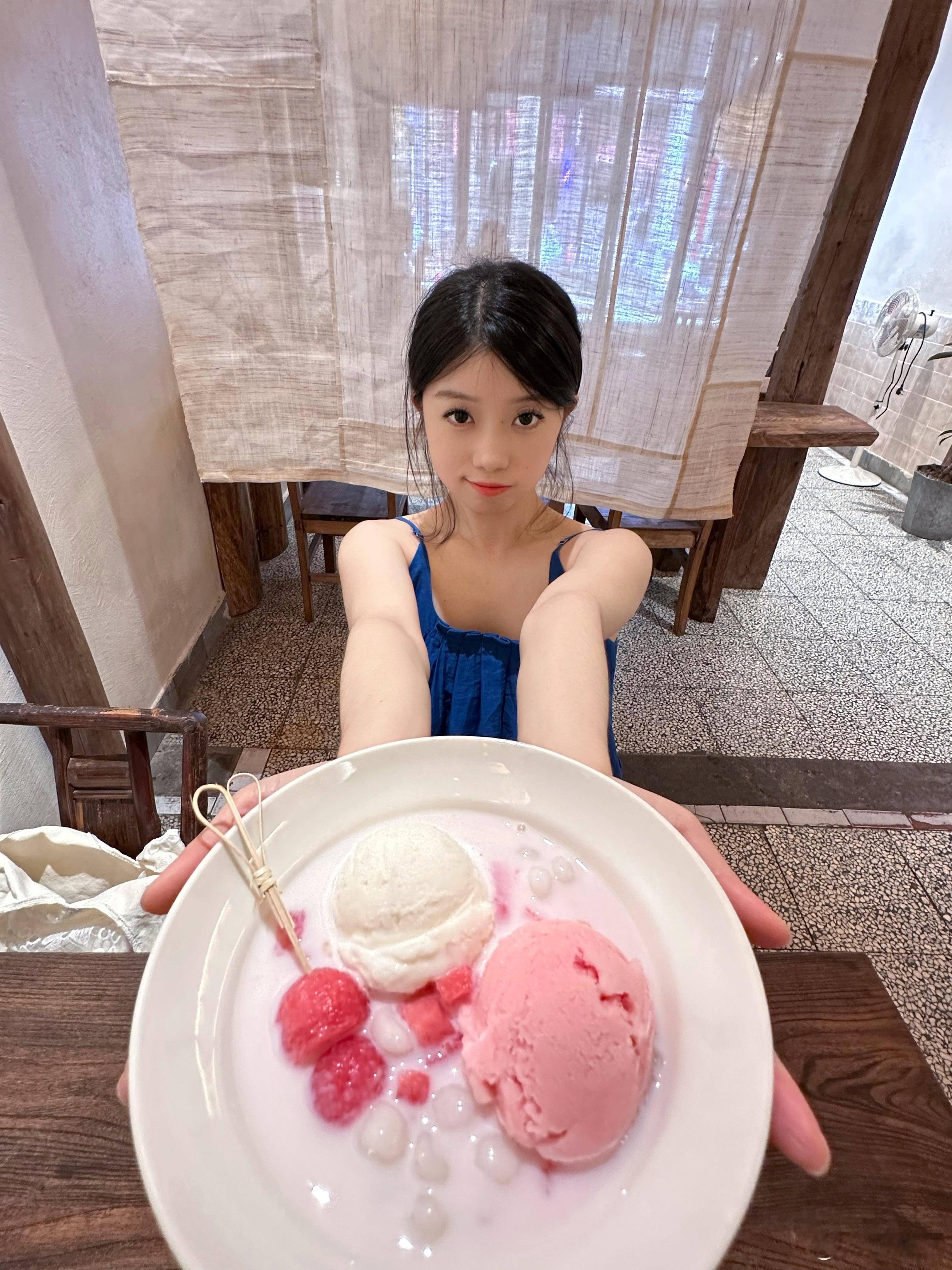 大次一口🧊 ​​​