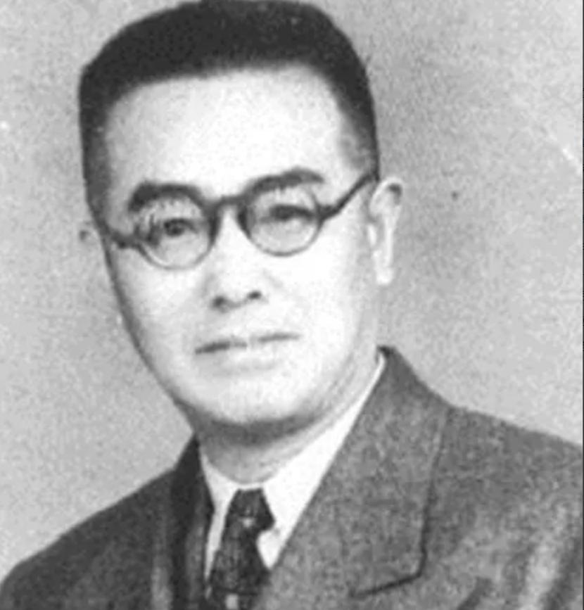 1966年8月，大庆油田发现者谢家荣在睡梦中离世，第二天，妻子吴镜侬在他身边发现