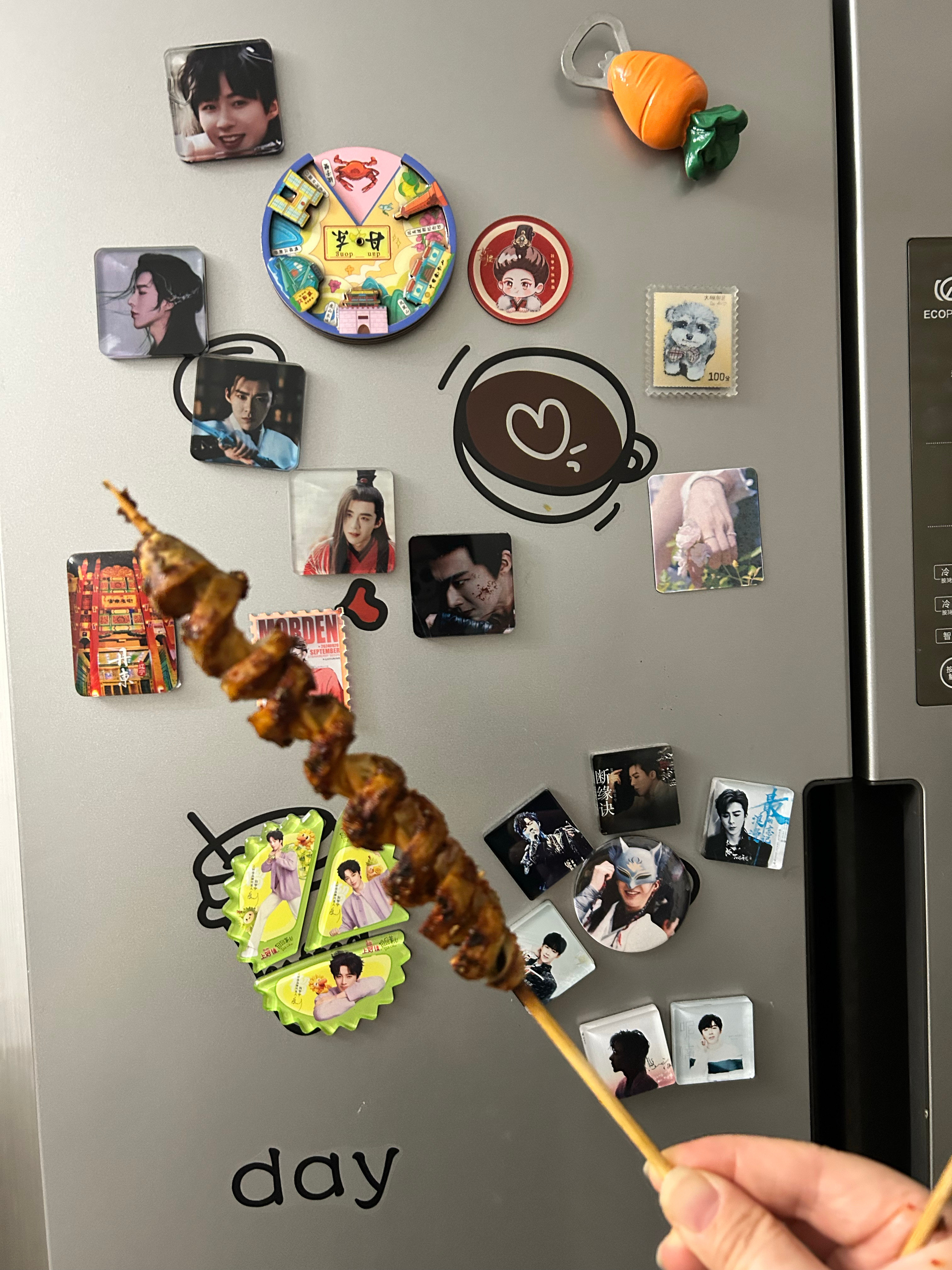 今晚简单吃点。和我心爱的宝贝们。 ​​​