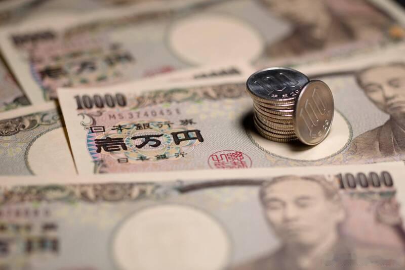 日本运钞员大意丢失2200万日元现金袋！男子捡走后被警方逮捕海外新鲜事 日本发生