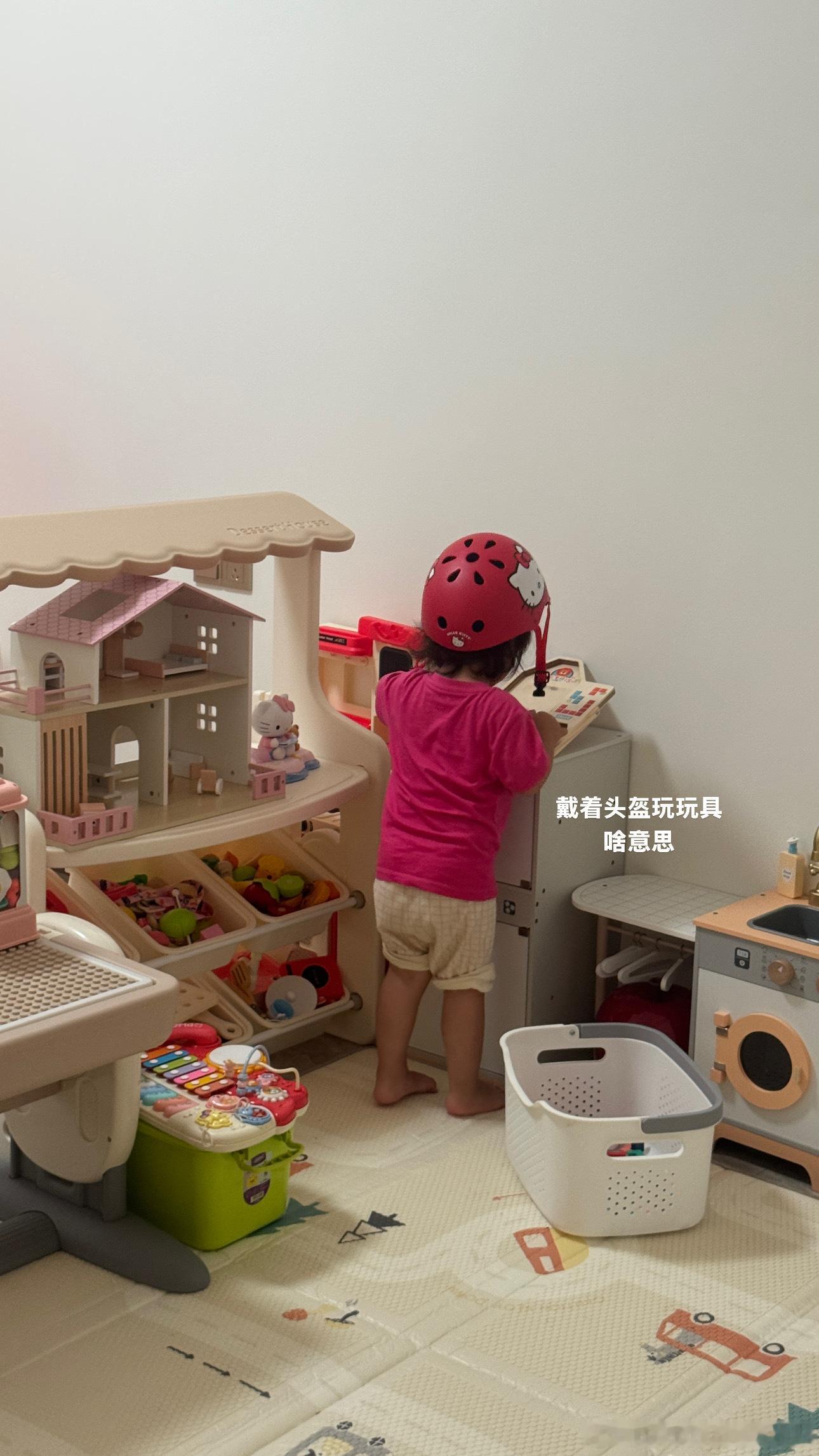 刘小小一家plog 
