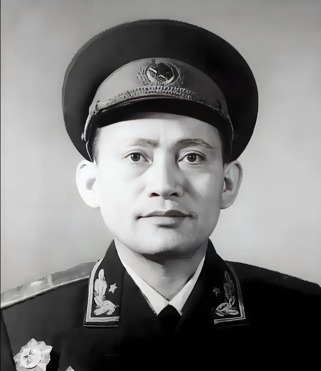 1952年，开国少将甘思和外出考察，一个老部下找到他，说：“原冀鲁豫军区4旅旅长
