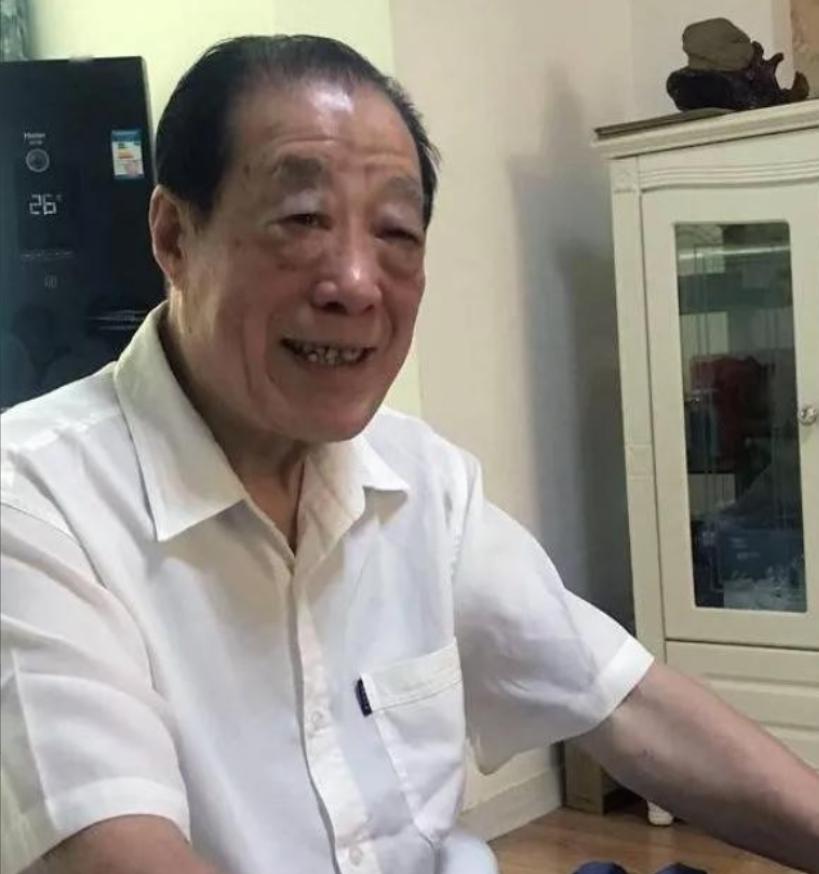 1982年，曾经闻名全国的战斗英雄孙玉国被遣返原籍，从副大军区级干部变成了普通老