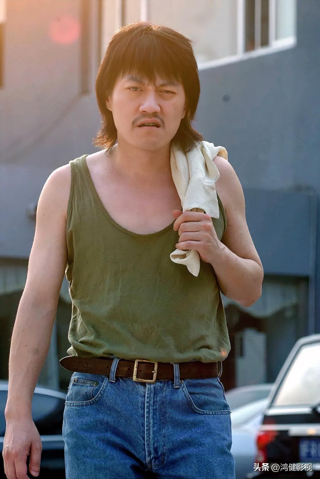 大家还记得这位男演员吗？
 他今年57岁，土生土长的吉林人，毕业于北京大学德语系