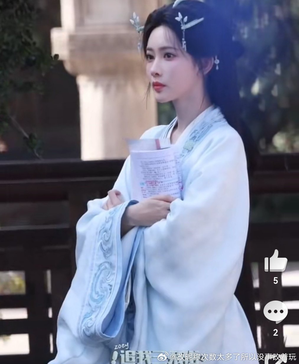 歪脸歪鼻歪嘴的“娇憨”少女hhhhh 