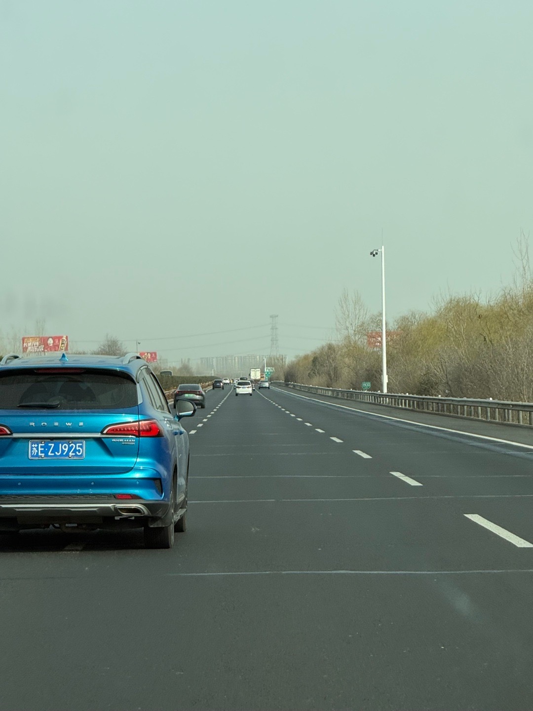 早上四点半出发，一直夸自己大聪明希望到晚上回青岛的路也能一直这样保持通畅半夜出发