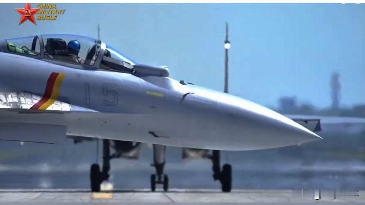 中国军号海外再发高燃视频！“战歌”响起，传递什么信号？

今天（3月28日），中