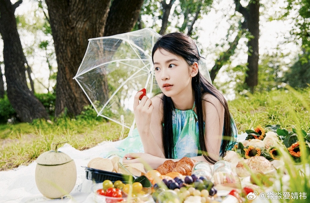 和溪溪一起去野餐吧~xixi🐰ˣᵢˣᵢ刘梦芮窈窈有期刘梦芮萧靖琳 ​  ​​​