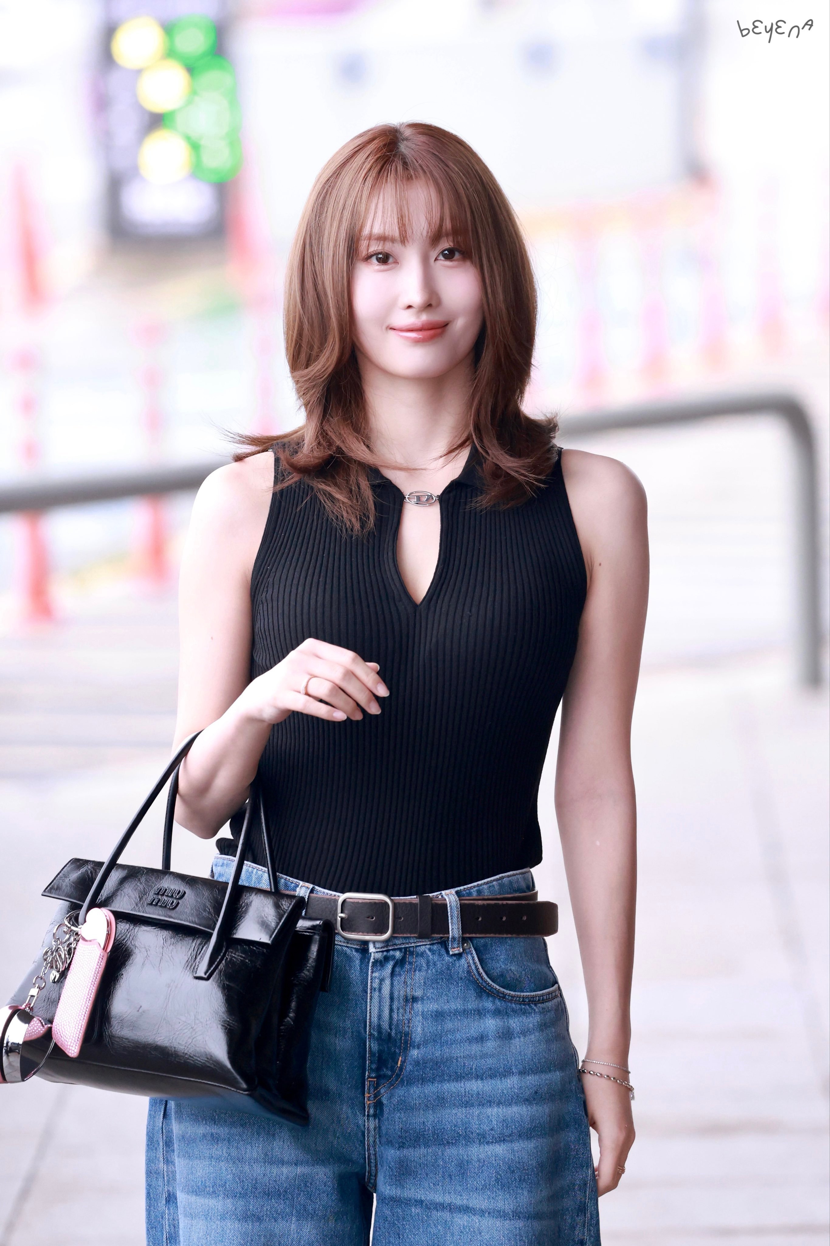 Momo平井桃🍑平井桃MiuMiu大使 260721 金浦机场出境 饭拍图/预