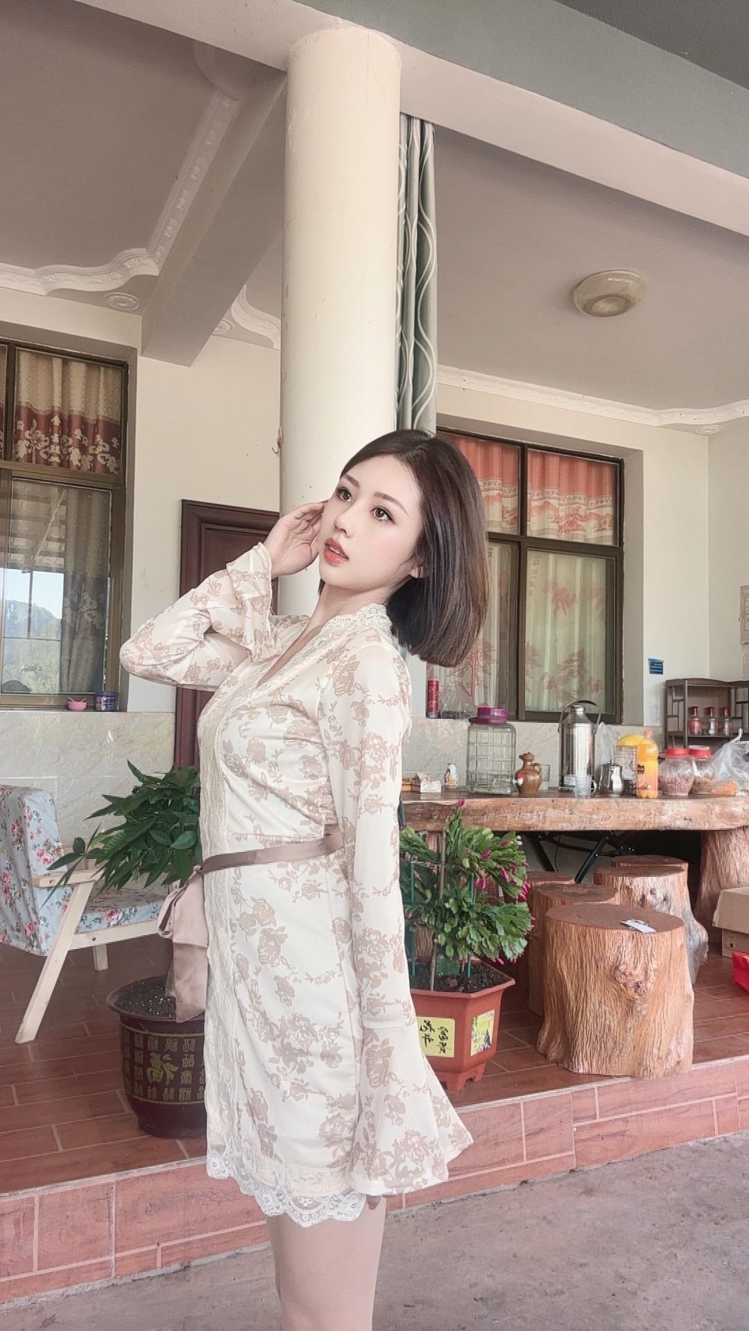 嘴巴在硬.亲起来也是软的