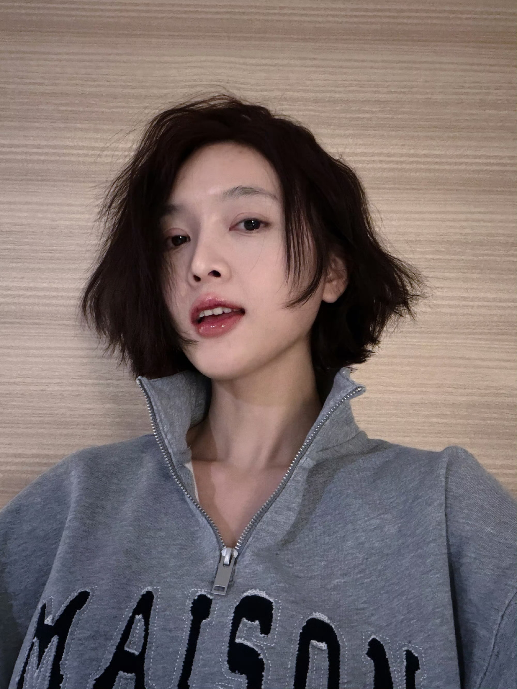 吴宣仪音乐剧她的海曝吴宣仪音乐剧五月首演 吴宣仪转型ing，网传音乐剧即将首演~