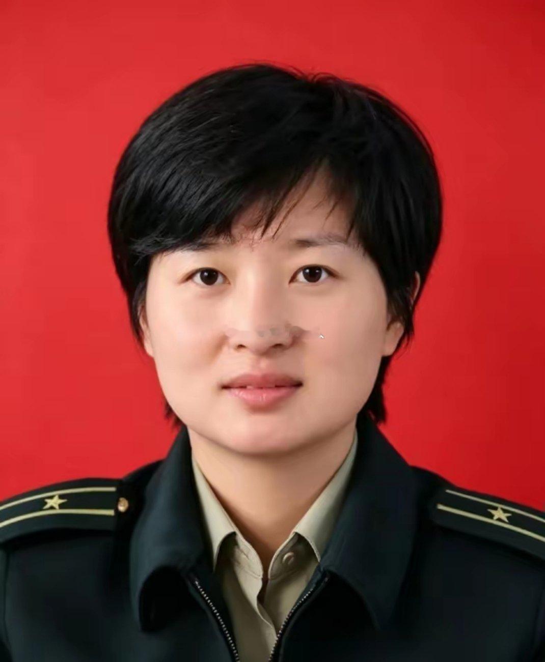 这才是当代最飒的巾帼英雄✨彭婉琴，湖南醴陵姑娘，火箭军某发射分队政治教导员、第十