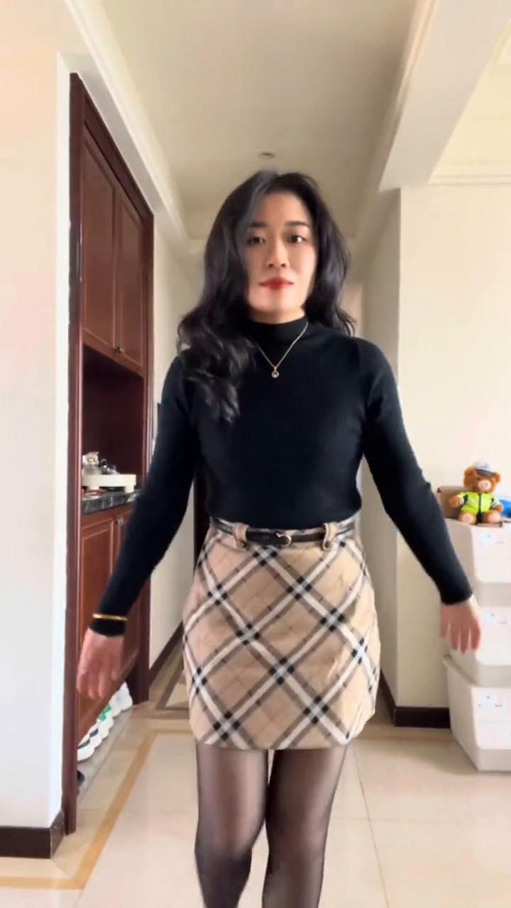 妈妈，耶，妈妈。