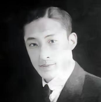 1945 年，一名 “汉奸” 携十亿现金、上百根金条投奔新四军，两位将领当场震惊