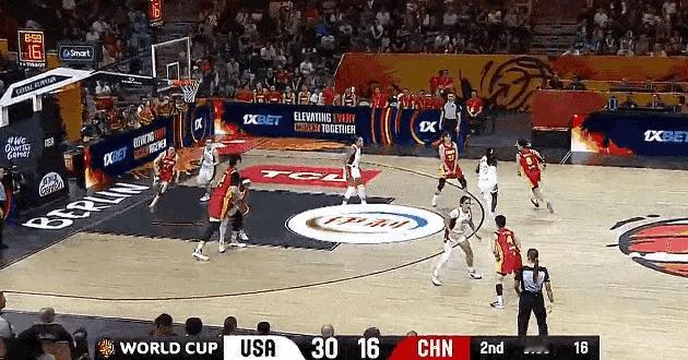 太无语了！李缘送出超远距离妙传，杨舒予篮下接球上空篮竟然不进？！

中国女篮这奶