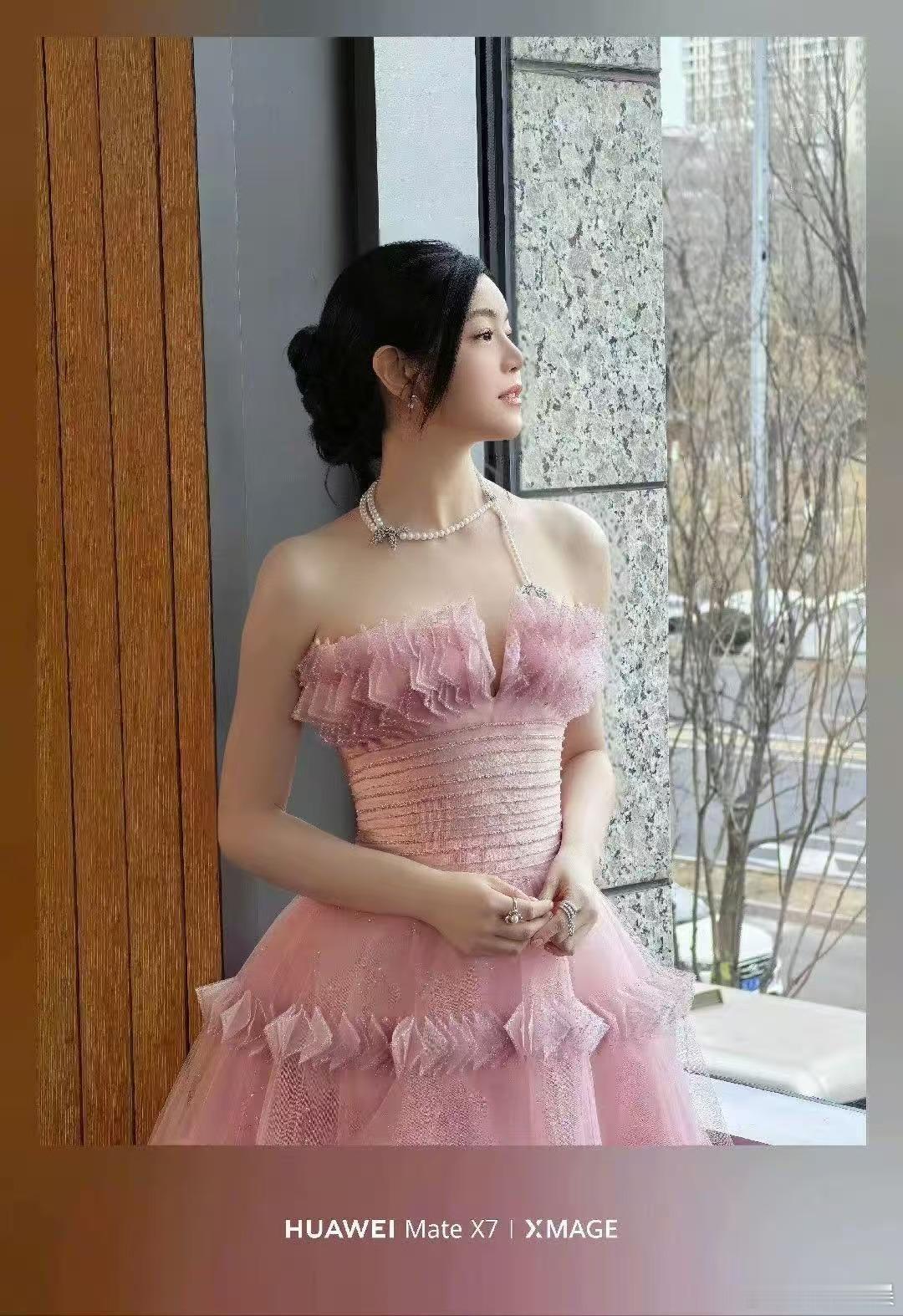 陈妍希周柯宇互拍的照片陈妍希周柯宇晒互相拍的照片陈妍希周柯宇晒互相拍的照片，哇塞