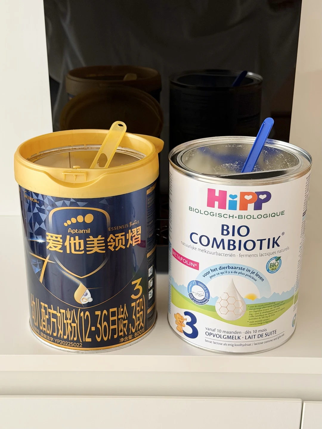 荷兰喜宝我真服了  （褒义的服😘）