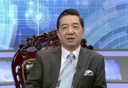 战争阴云并非凭空而来，那些熟悉的预警信号其实早已浮现。如今美国摆出的四道鲜明警报