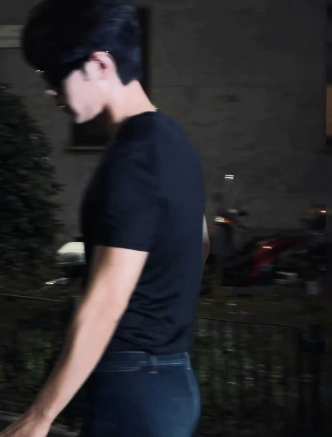 朦胧但诱人的身影～肖战米兰时装周Gucci大秀