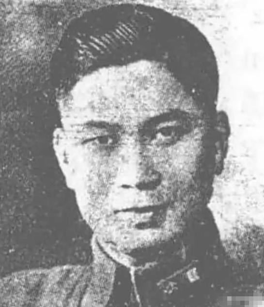 1947年，白崇禧的侄子海竞强少将在战场上被俘，白崇禧十分担忧，认为海竞强可能凶