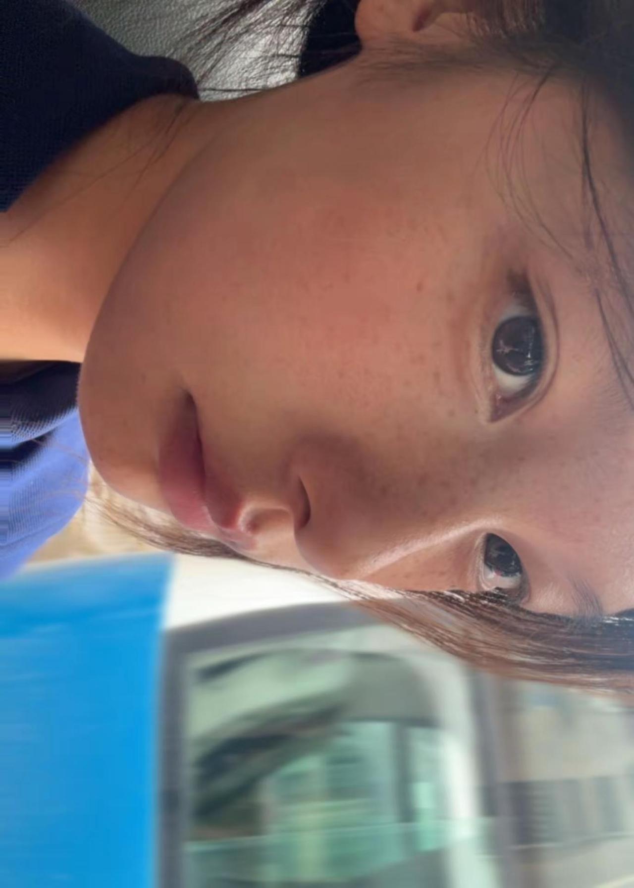 看着我的双眼你会爱上我的全部吗昕昕