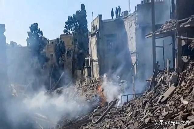 中东战火再起：当炮声响起，追问缘由已显苍白
 
中东的战火，在一夜之间骤然升级。