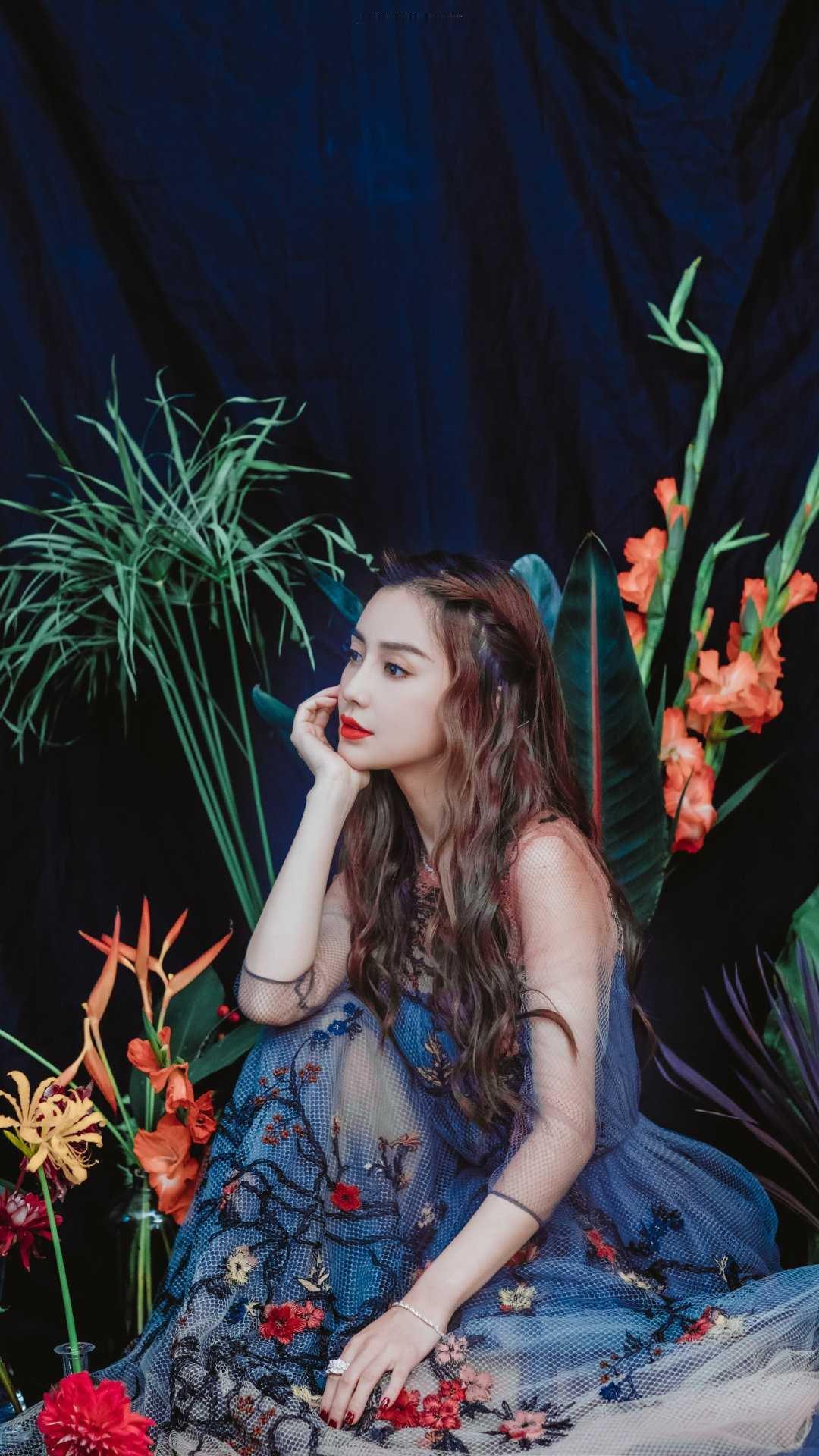 angelababy angelababy 不打扰是最后的温柔，默默支持是最长情